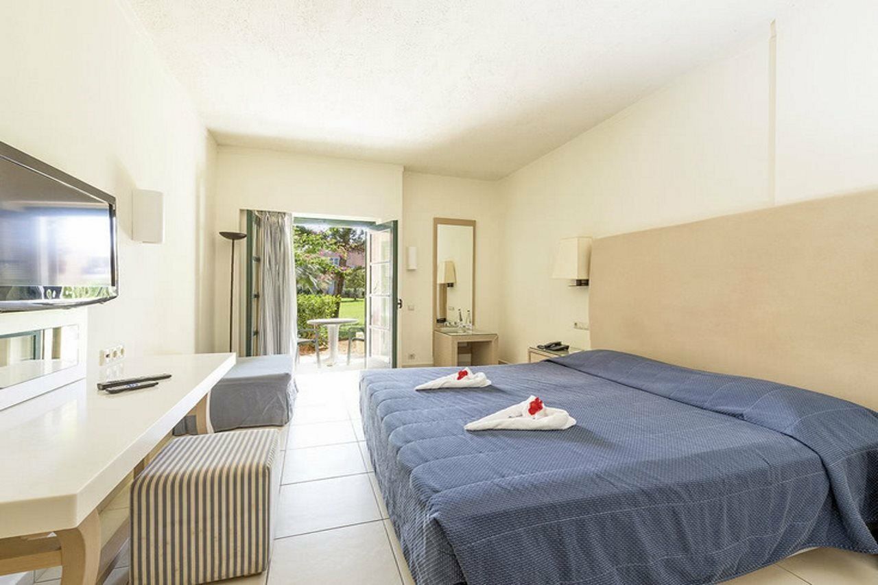 Allsun Zorbas Village Hersonissos  Exterior photo